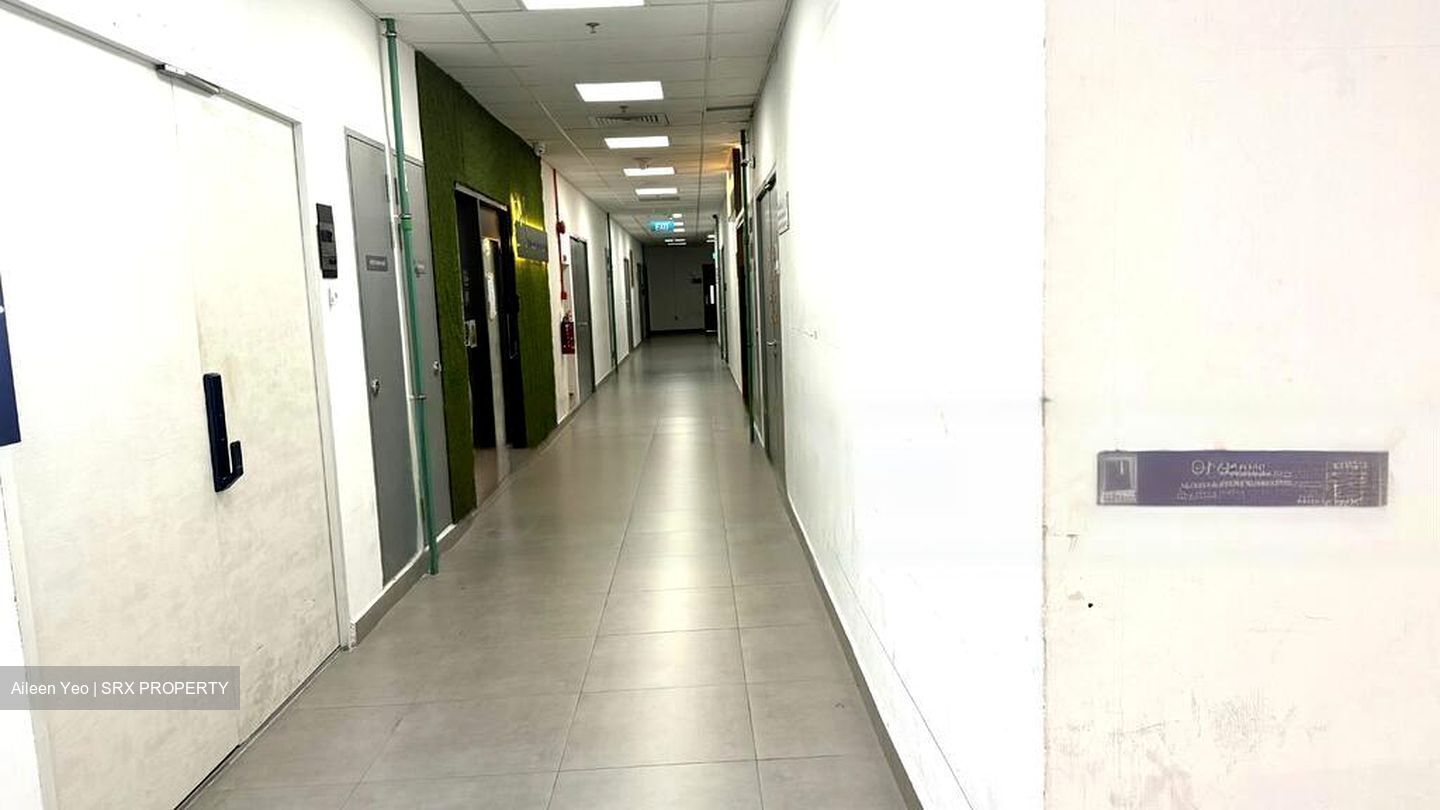 Oxley Bizhub (D14), Factory #607733281